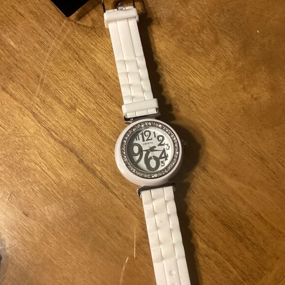 Set of 2 Geneva Watches - Picture 6 of 6